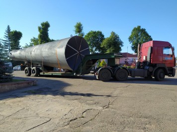 Транспортировка дымовой трубы на территорию Локомотивного депо  г.Волковыск